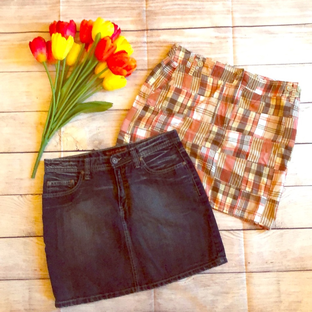 Lot of 2 Mini Skirts 😍